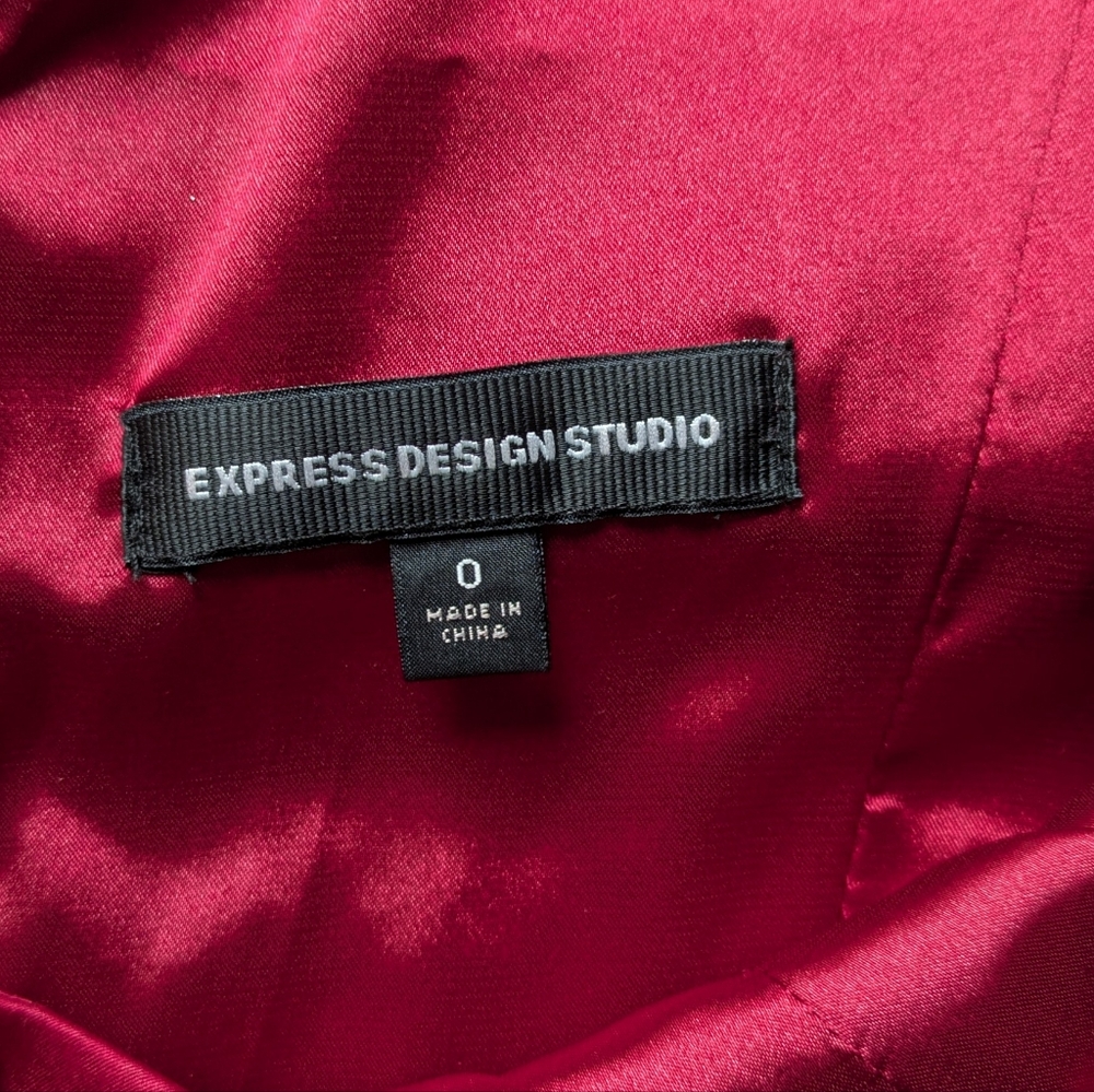 Express Red Ruched Sheath Dress - Picture 5 of 7